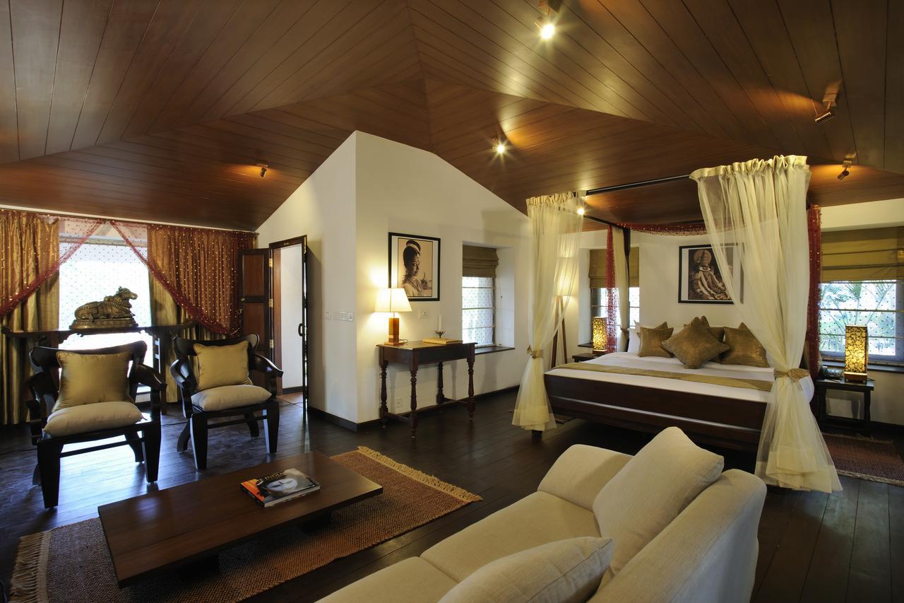 Niraamaya Wellness Retreats, Surya Samudra, Ковалам Екстер'єр фото
